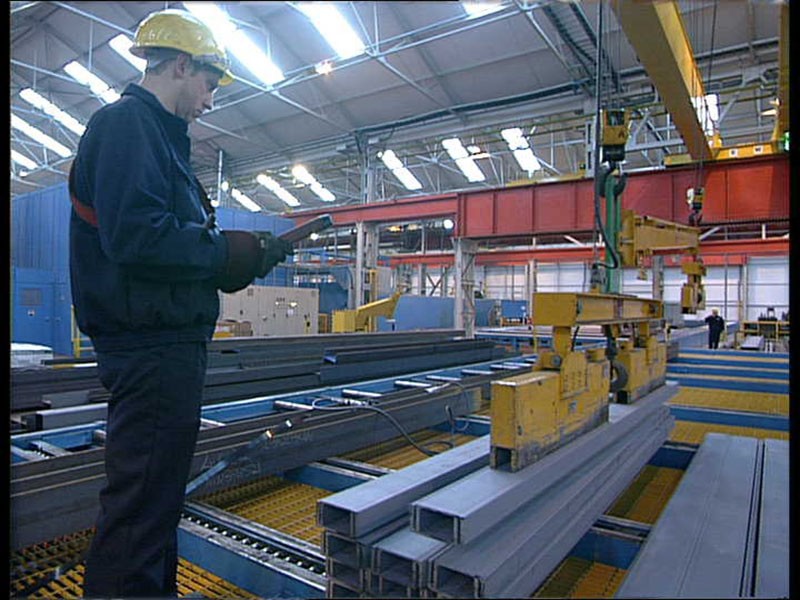 Steel Distribution Warehouse (Remote Crane Control)