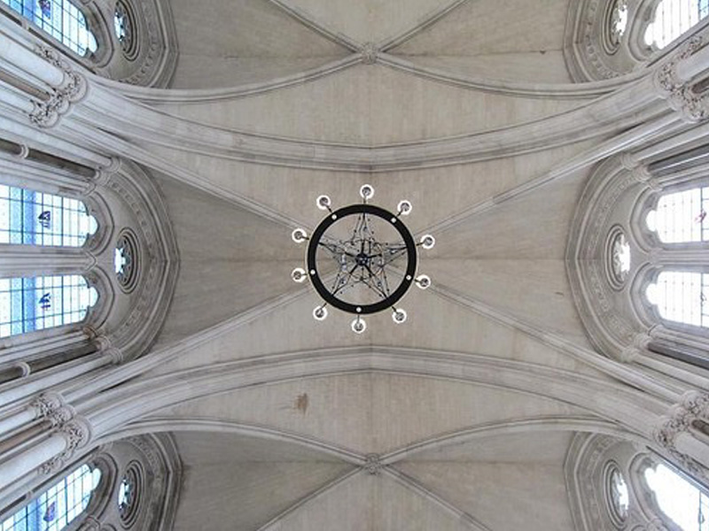 Chandeliers in the Royal Courts of Justice (ceiling) (Remote Control)